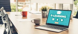 LMS de E-learning y presentación de negocios en línea concepto de reunión